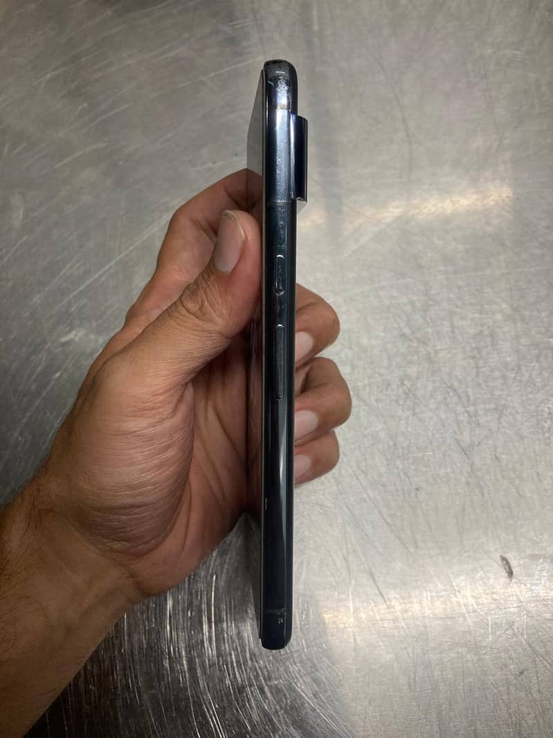 Google Pixel 8 Pro 3