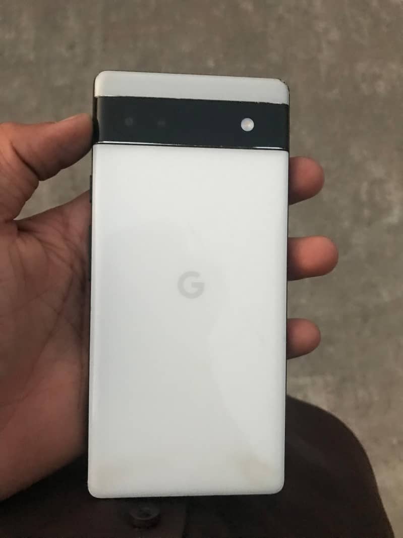 Google Pixel 6a 1