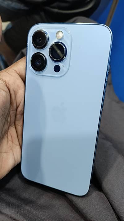 Apple iPhone 13 Pro factory