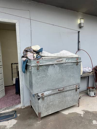 Old Steel Peeti and Iron stand new