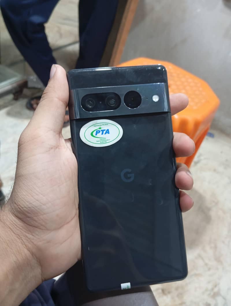 Google Pixel 7 Pro 2