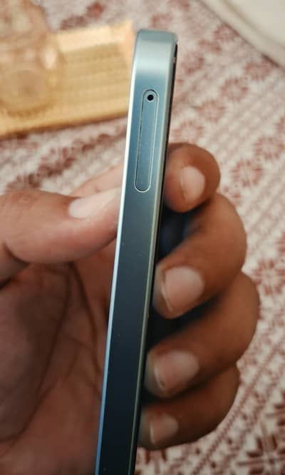 Samsung Galaxy A17 (6GB/128GB) – 7 Months Official Warranty Remaining