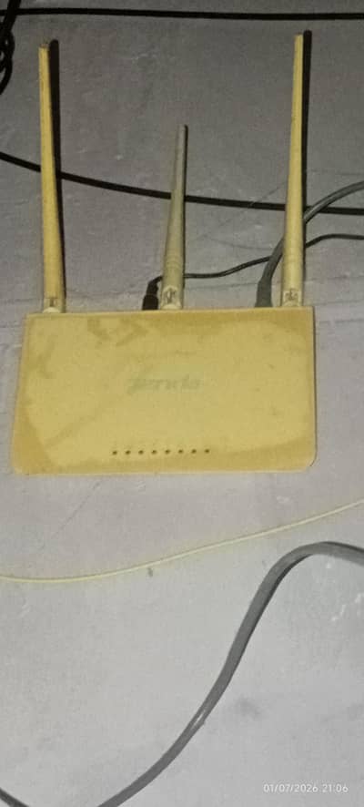 WiFi Router & Fiber Connector for Sale