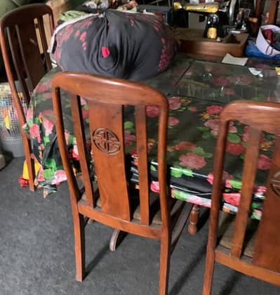 dining table 4 sell