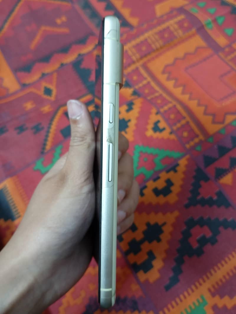 Google Pixel 7 3