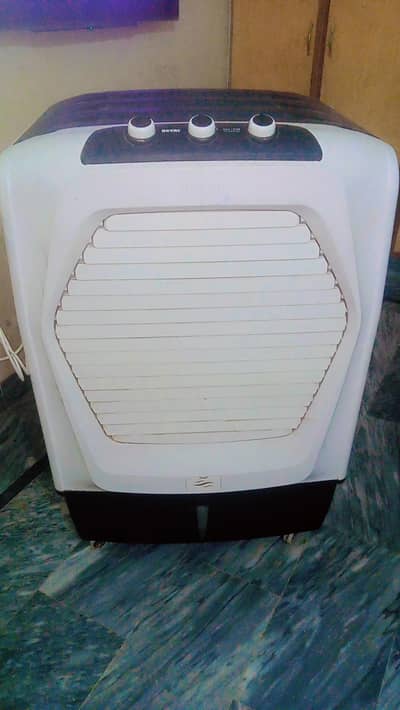 Royal RAC 5700 air cooler urgent sale 10/10 condition only 1 year use