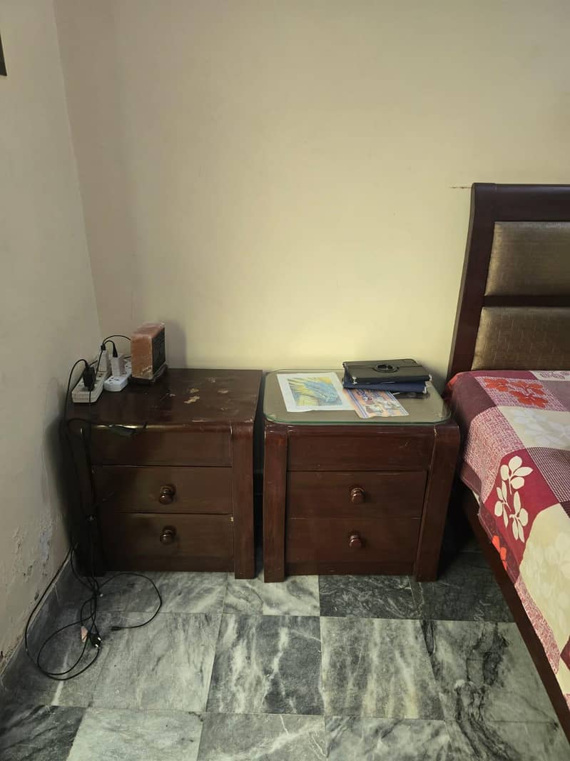 Double bed, Side Tables, Dressing Table 2