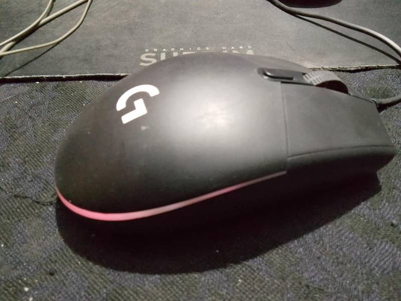 gaming mouse 1