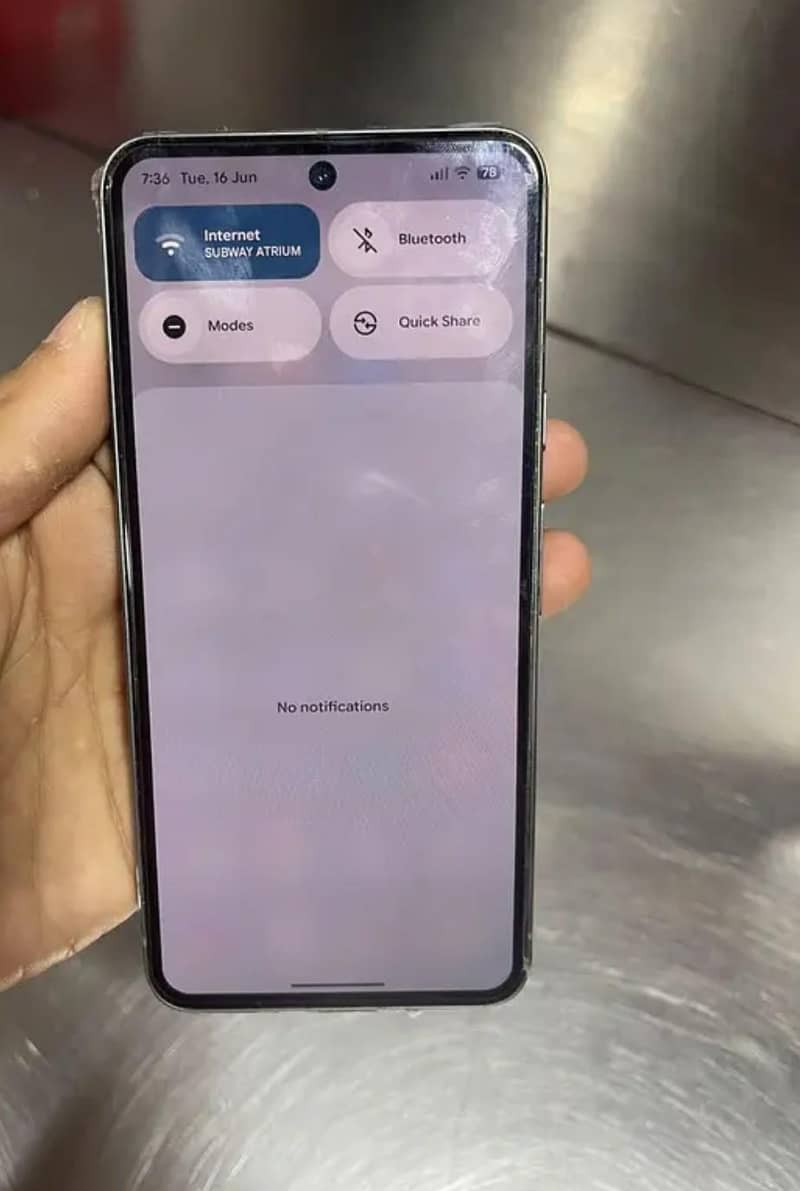 Google Pixel 8 2