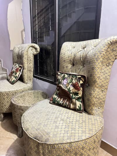 Coffee chairs with table