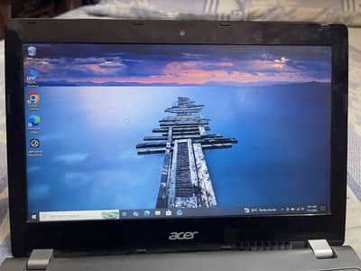 Acer Chromebook C740 | 4GB RAM / 128GB Storage | Good Condition