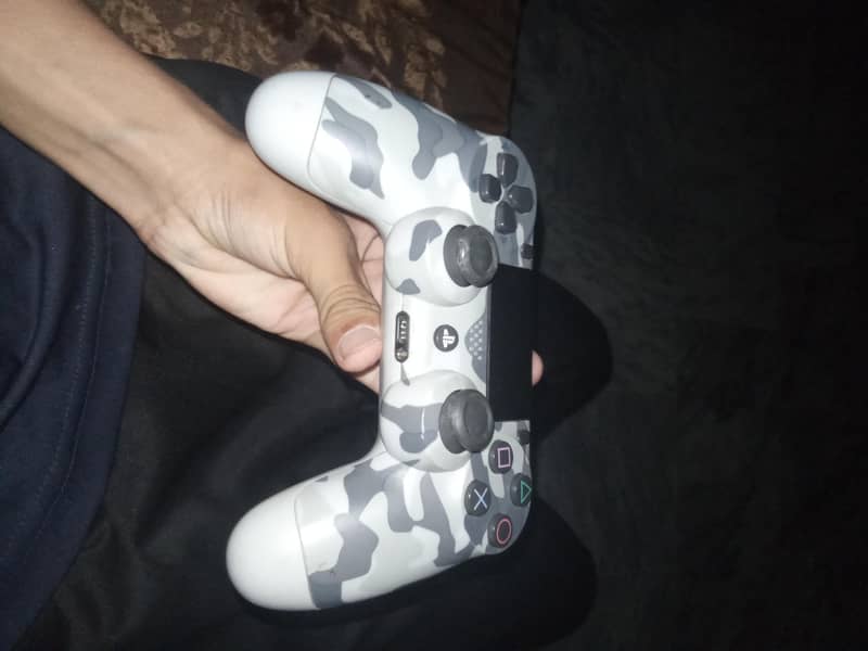 ps4 original console 3