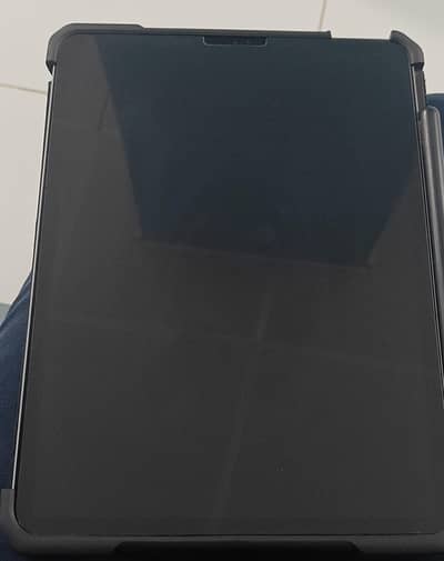 Ipad pro 11 inch 2020 128 gb with original apple pencil 2nd gen