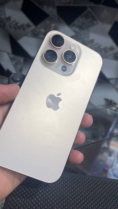 Apple iPhone 16 Pro