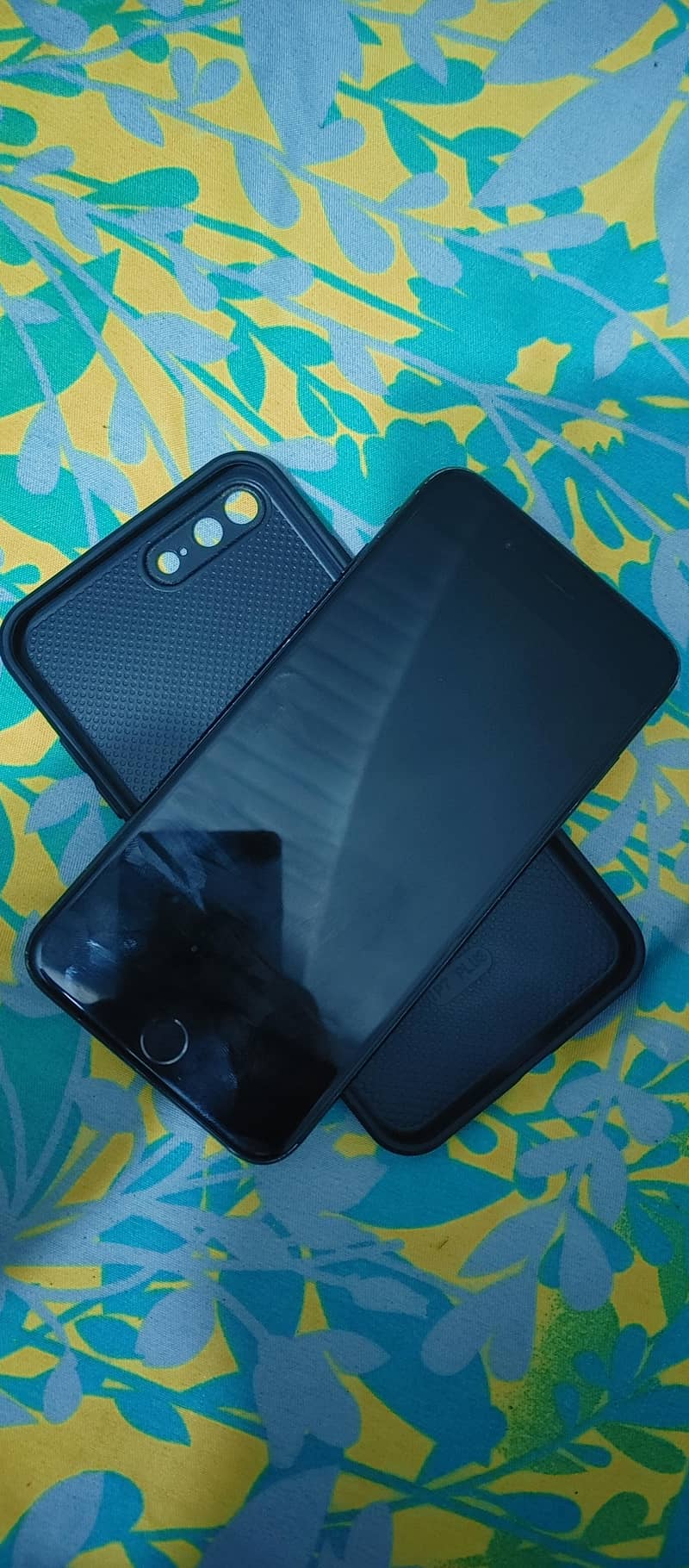 Apple iPhone 7 Plus 3