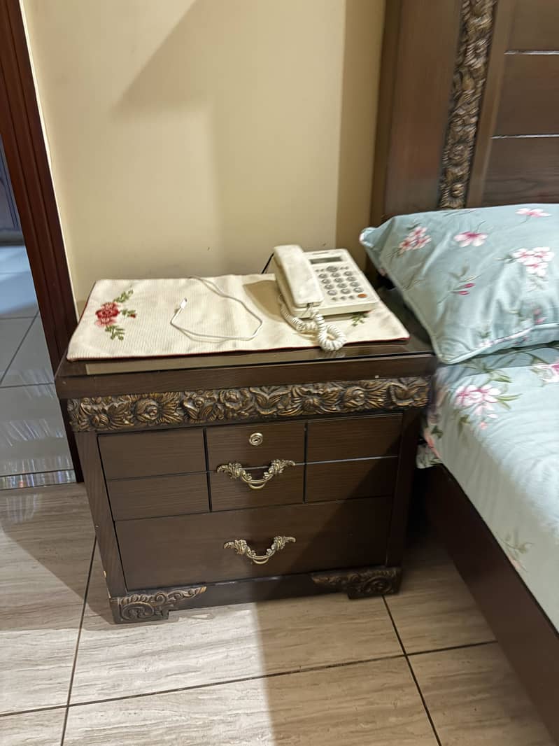 COMPLETE BED SET 5 PCS 3