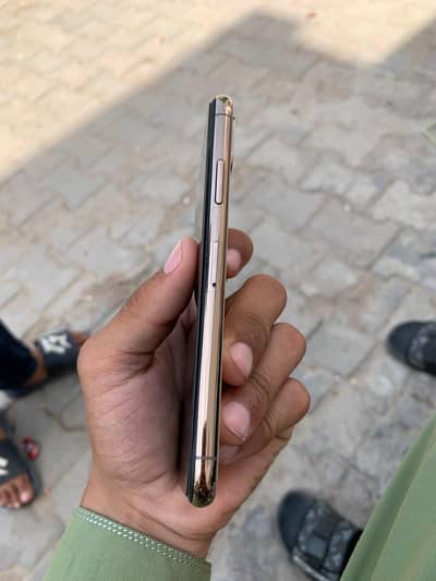 Apple iPhone XS