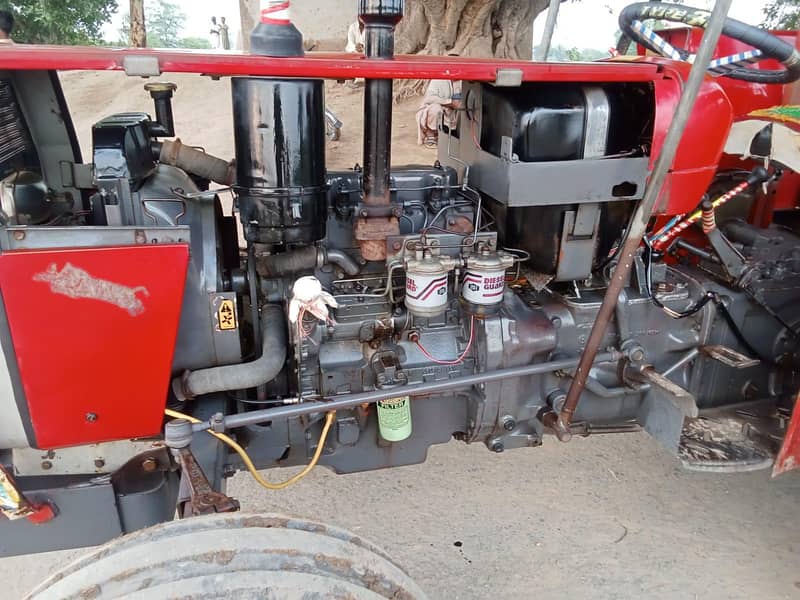 Tractor 240 0