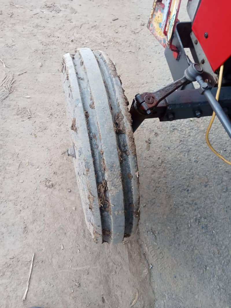 Tractor 240 3