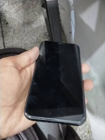 Apple iPhone XR