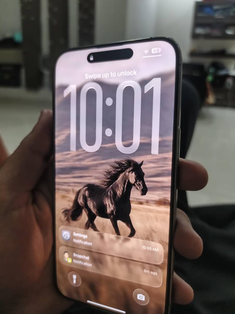 Apple iPhone 15 Pro Max 5