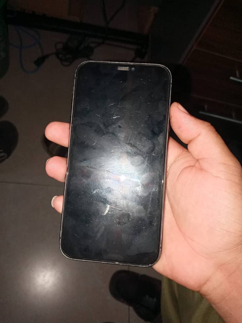 Apple iPhone 11 8