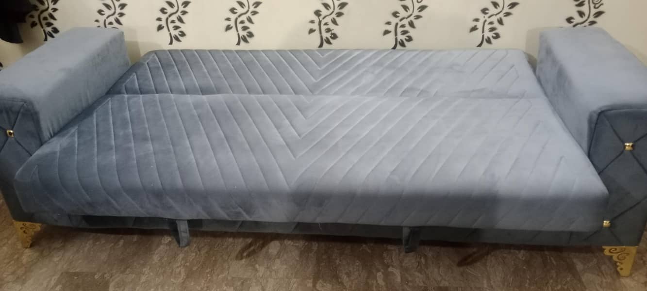 sofabed 0