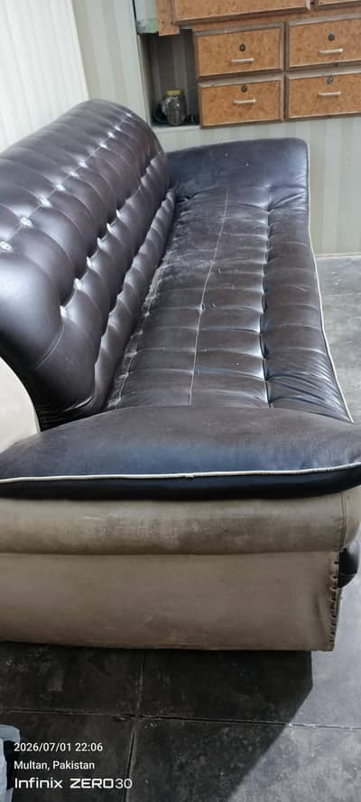 one sofa three setter available for sell.  7.5 x 3