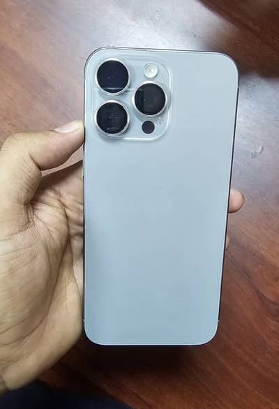 Apple iPhone 15 Pro Max