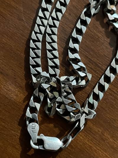 Original Italian chain