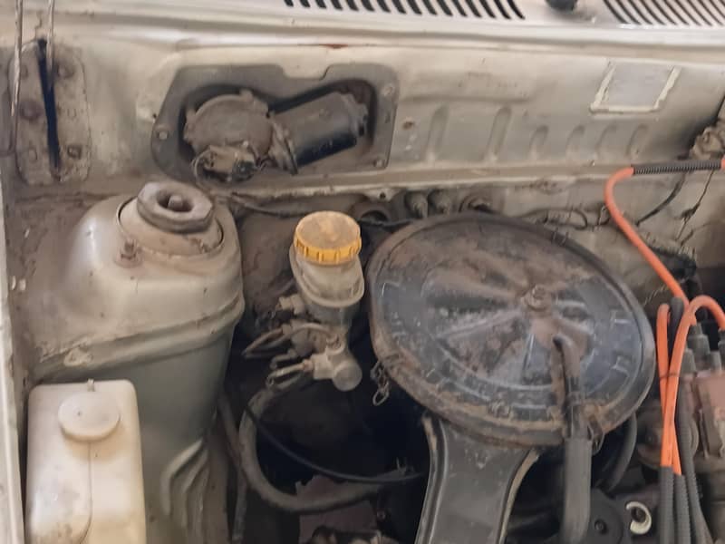 mehran 1992 model 7