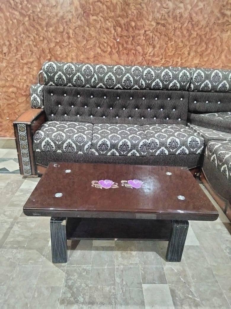 L shape large sofa with table 3