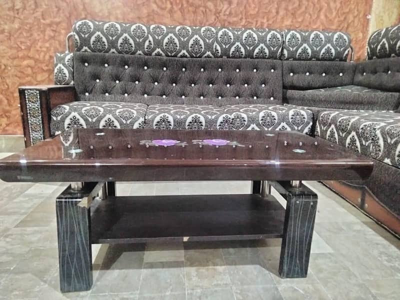 L shape large sofa with table 4