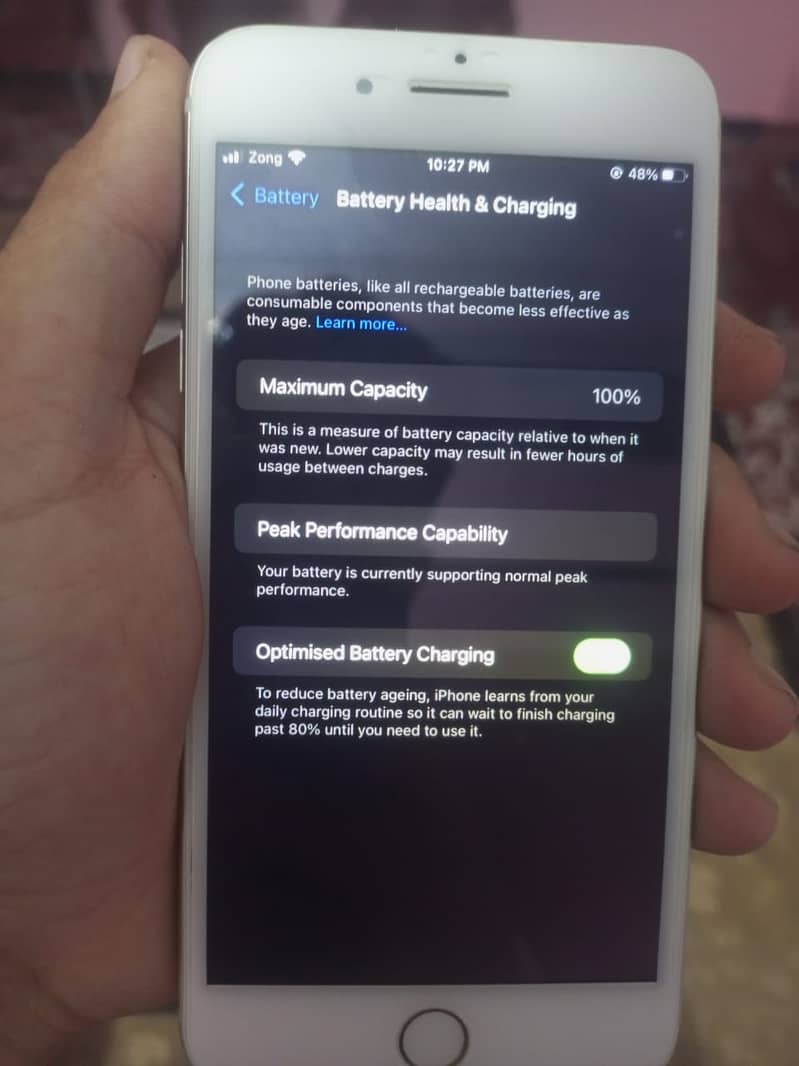 Apple iPhone 8 Plus 3