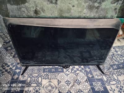 Cnady The Italian Style by Haier 32 Smart Tv Android