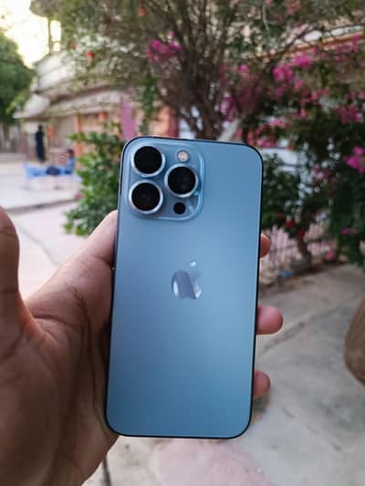 Apple iPhone 13 Pro