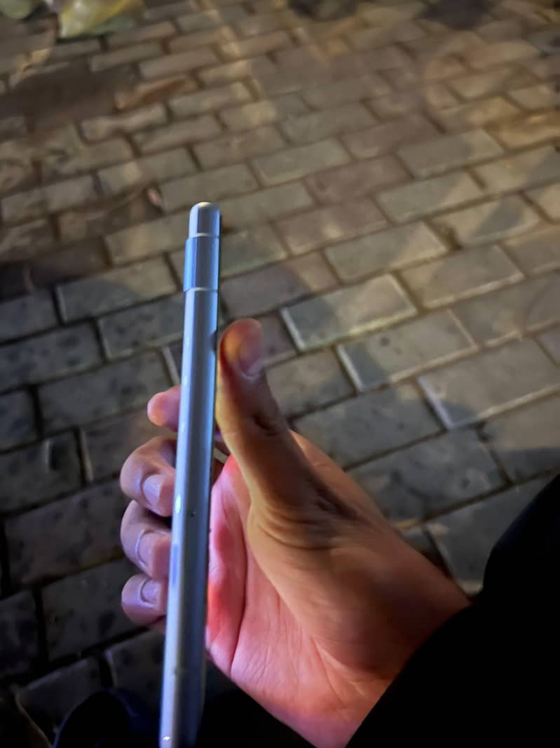 Google Pixel 7a 3