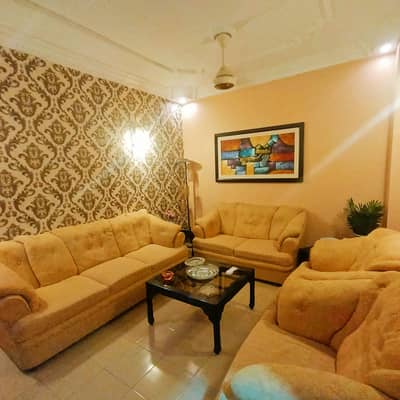 FLAT FOR SALE 3 BED DD SAMRINA CORNER BLOCK 14 GULISTAN E JAUHER