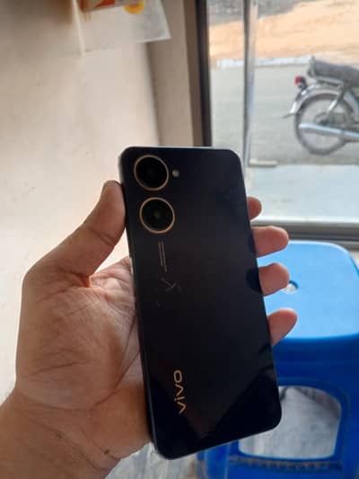 Vivo Y03