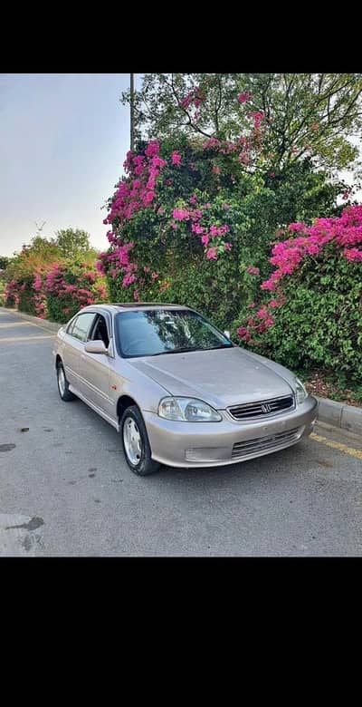 Honda Civic VTi Oriel 2001