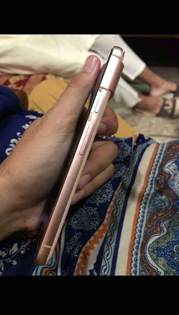 Google Pixel 8 1