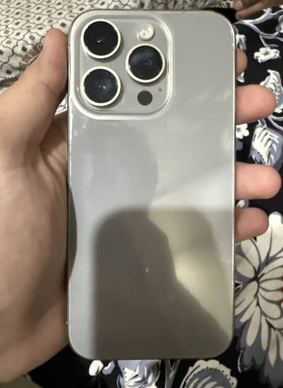 Apple iPhone 15 Pro