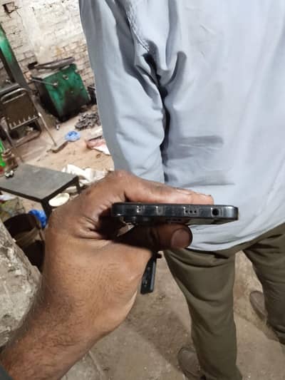 Redmi Not 13 8/256 ram