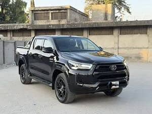 Toyota Revo 2017