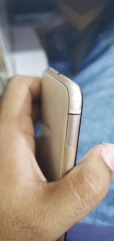 Apple iPhone 8