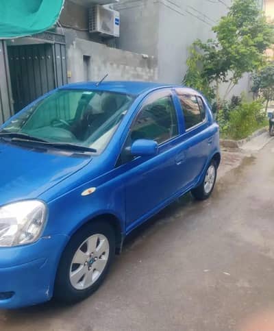 Toyota Vitz 2002