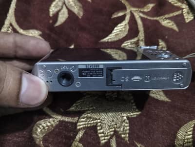 SONY CYBER SHOT CAMERA