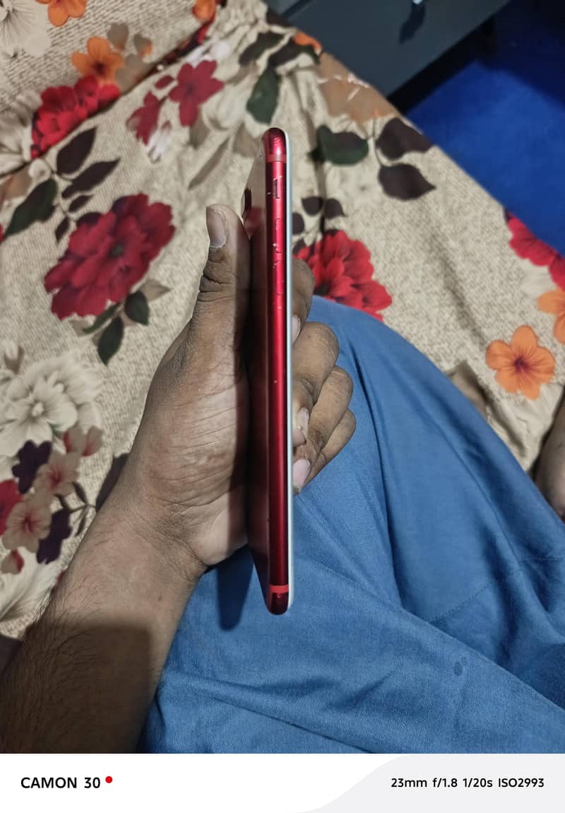 Apple iPhone 7 Plus 3