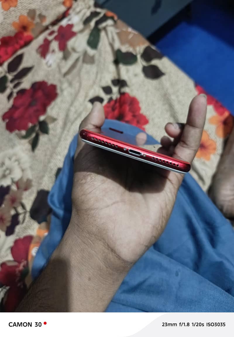 Apple iPhone 7 Plus 4