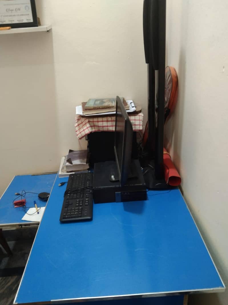 computer table 2